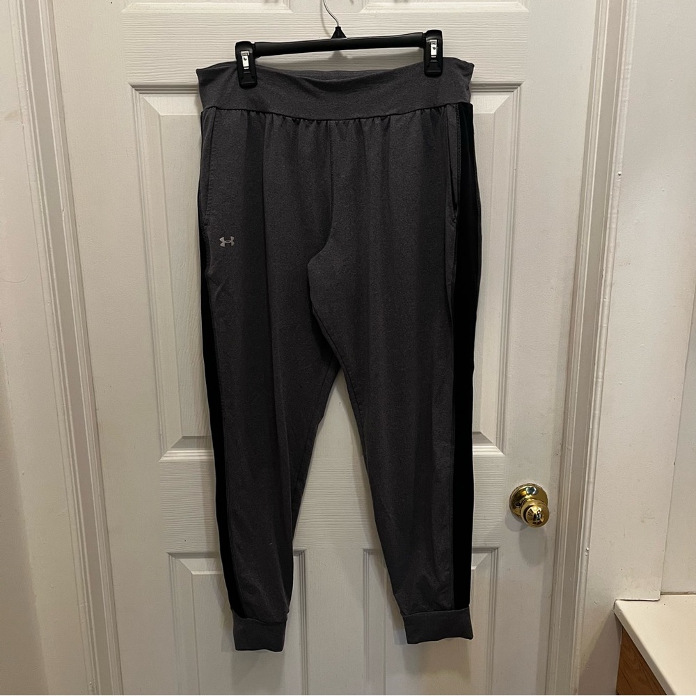 Grey Under Armour Joggers Womens Size L